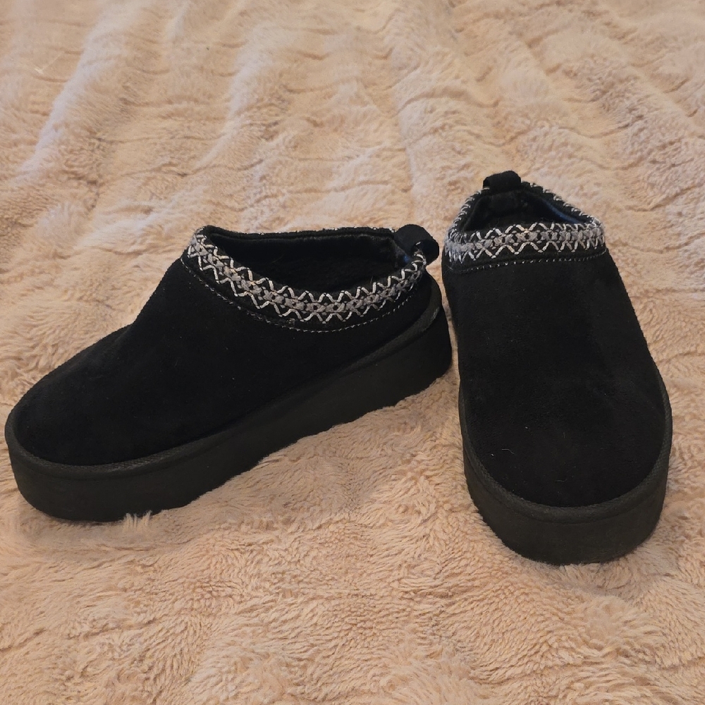 Kids Black Moccasins with Patterned Trim